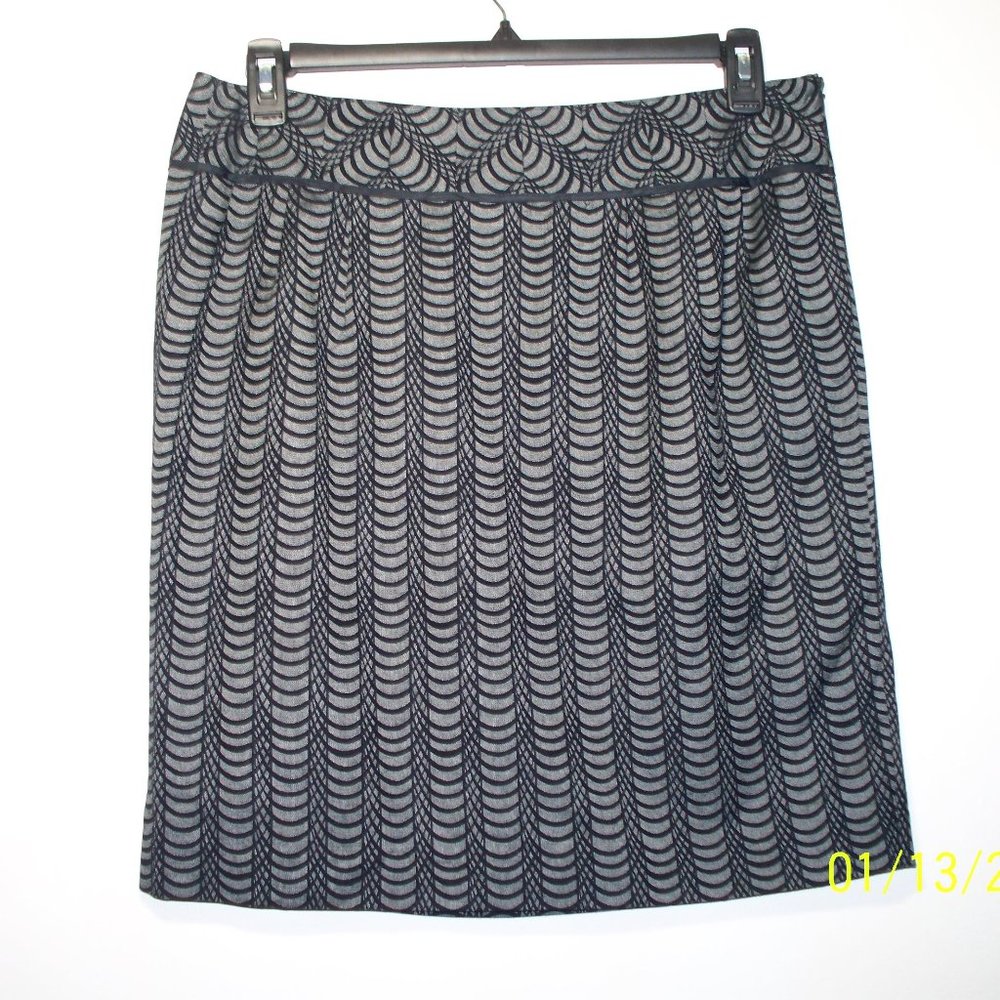 Club Monaco Pencil Skirt w/Pockets 12 O24